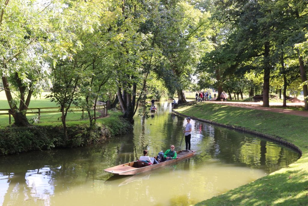 punting activities in oxford