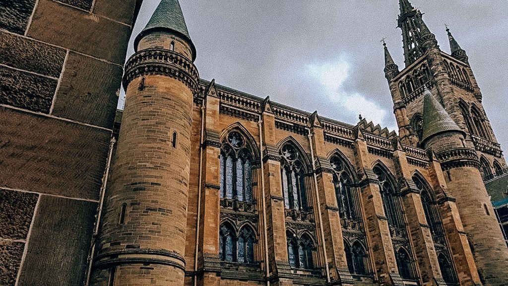 historic facade of Glasgow University buildings